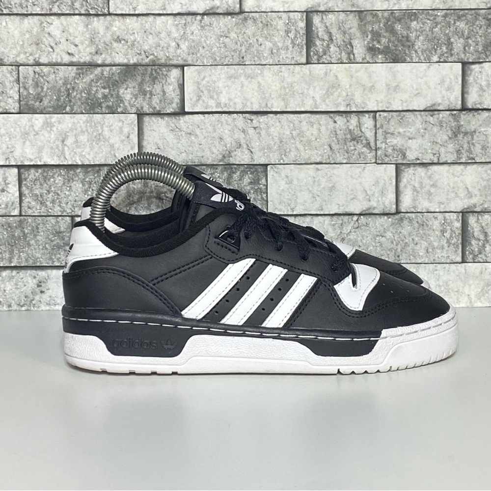 Adidas Rivalry Low Youth 5 Core Black Leather Sneakers